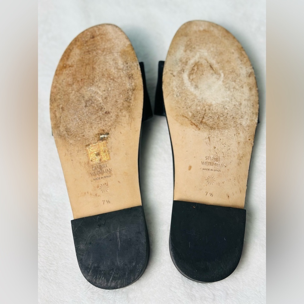 Stuart Weitzman Caicos Black Slide Sandals with Gold Accent - Picture 4 of 5